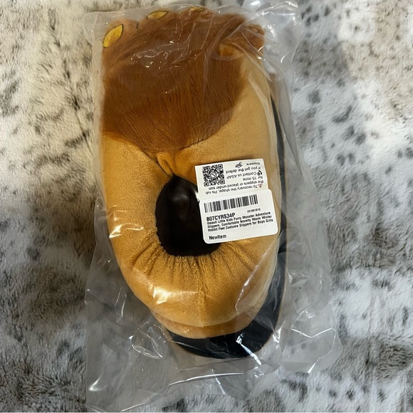 New Kids Troll Hobbit Hairy Feet Slippers or Costume up to size 13 - Picture 2 of 4